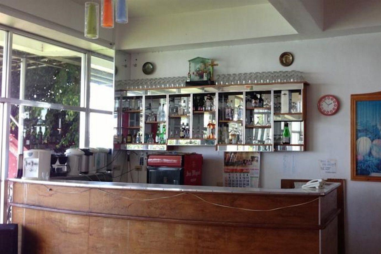 Ladaga Inn & Restaurant Панглао Экстерьер фото