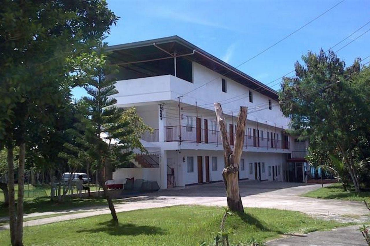 Ladaga Inn & Restaurant Панглао Экстерьер фото